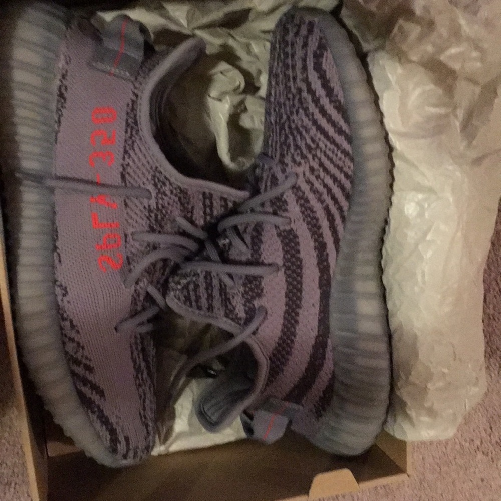 Yezzys - Picture 6 of 6